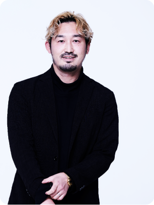 株式会社YRK and
ブランドクリエイティブディレクター
山下 亮